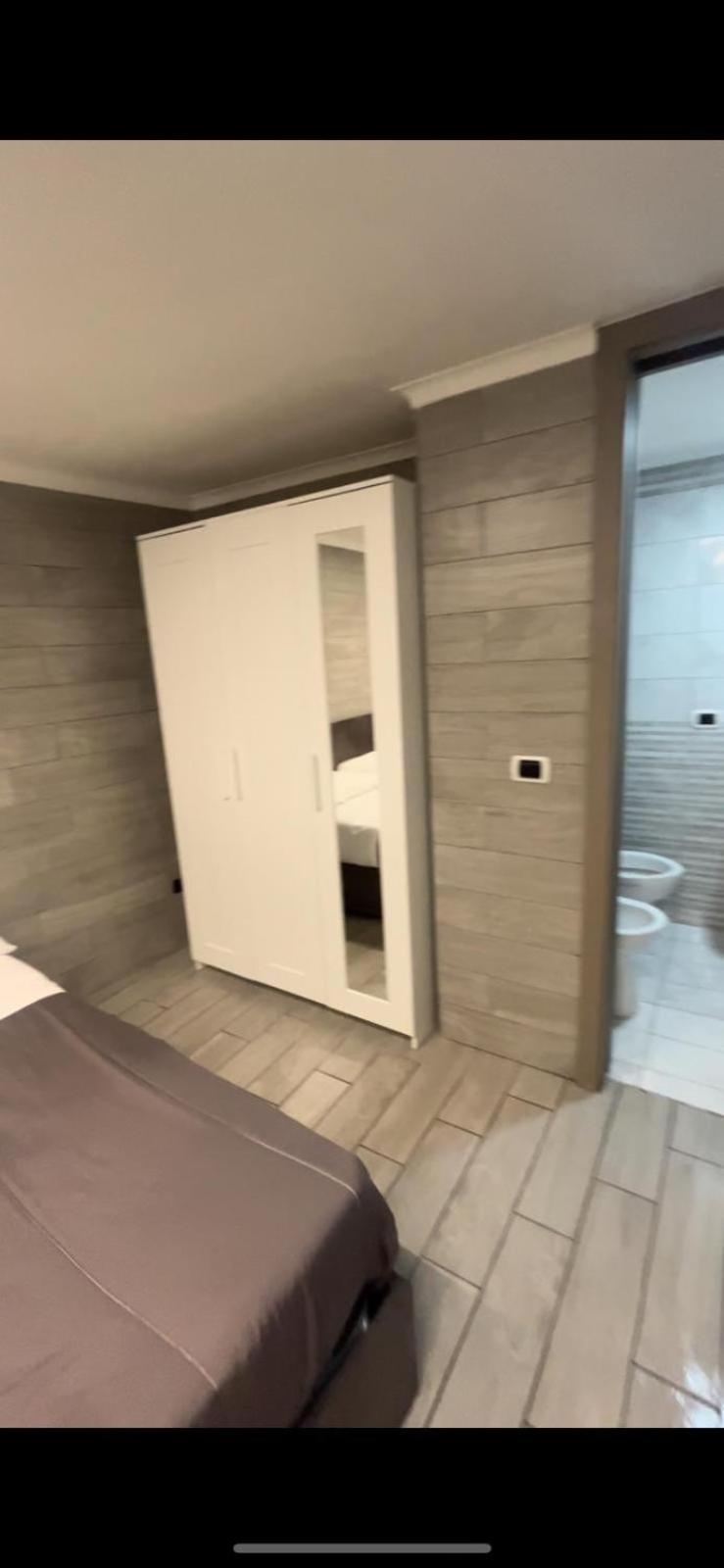 Apartamento Vico Tre Re A Toledo 38 Nápoles Exterior foto